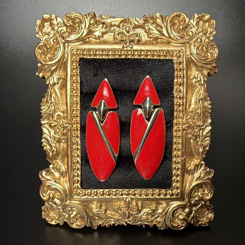 Vintage RED ENAMEL & GOLD TONE PIERCED EARRINGS Dangle Drop Bold Bright Elegant